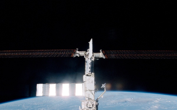 View of the ISS taken during final flyaround of STS-100