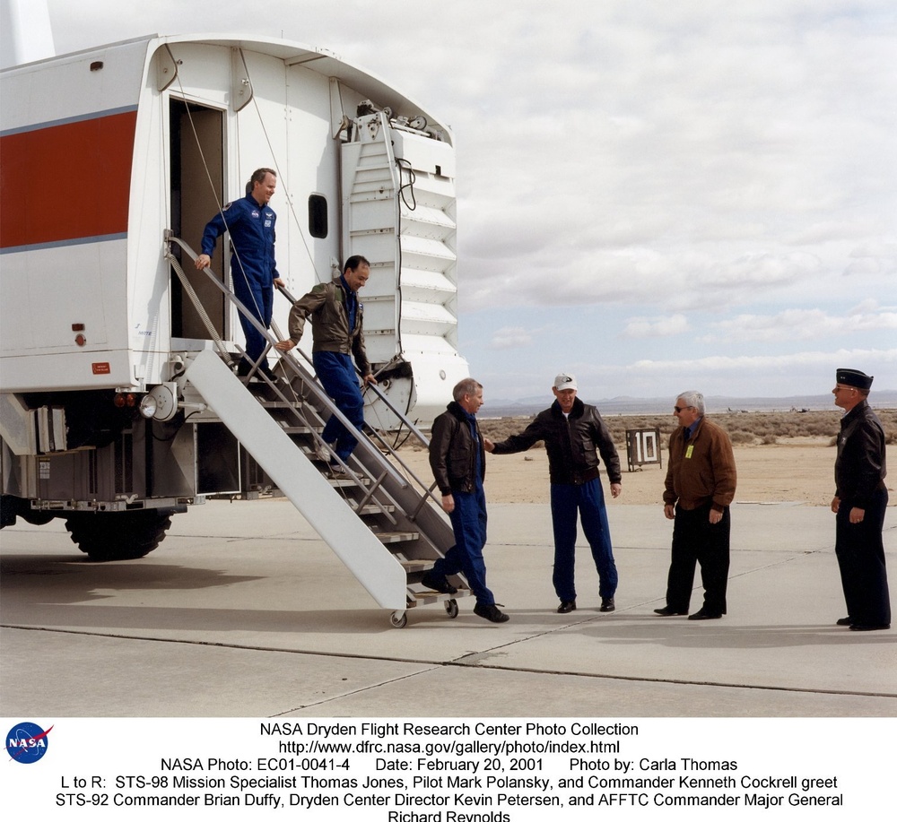 L to R: STS-98 Mission Specialist Thomas Jones, Pilot Mark Polansky, and Commander Kenneth Cockrell