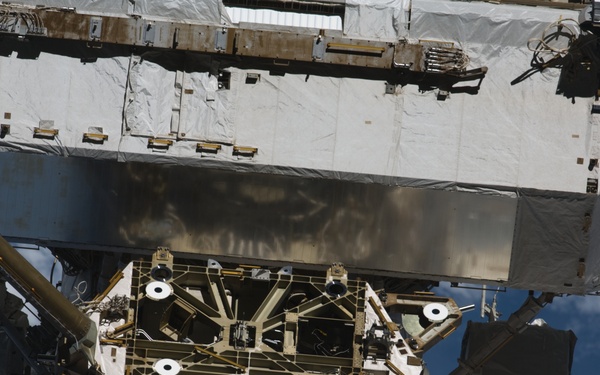 Fly-around view of the ISS by the STS-127 crew