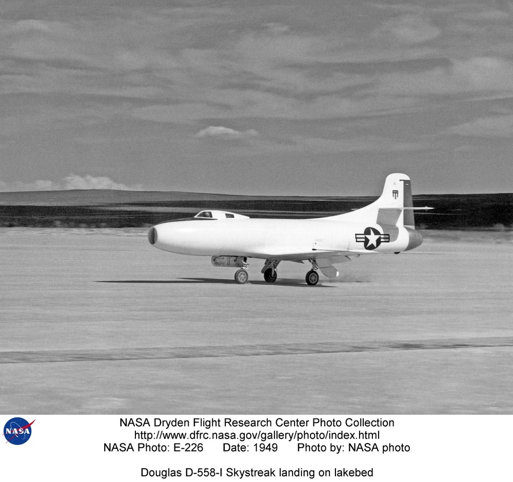 Douglas D-558-1 Skystreak landing on lakebed