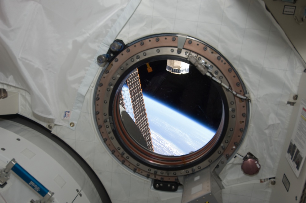 Window in JEM Pressurized Module JPM