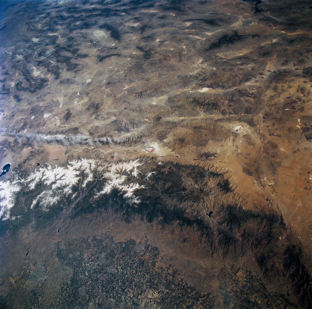 Earth observations during STS-68