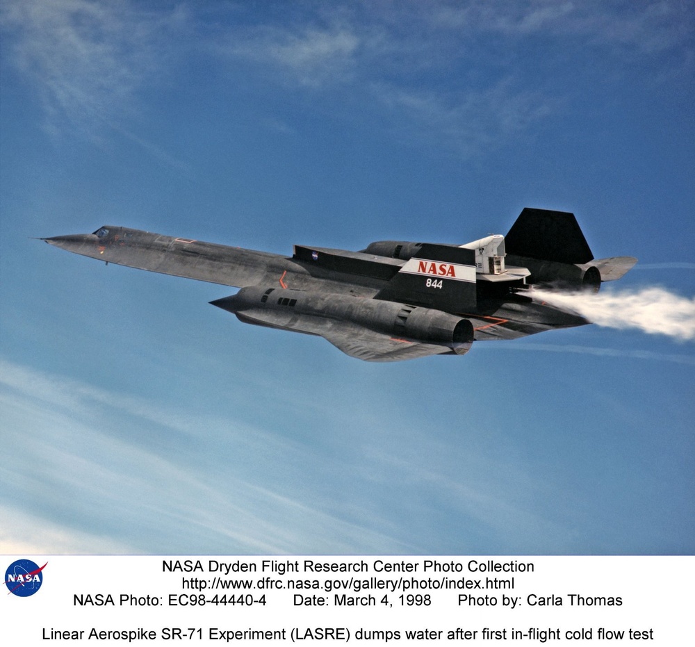 Linear Aerospike SR-71 Experiment (LASRE) dumps water after first in-flight cold flow test