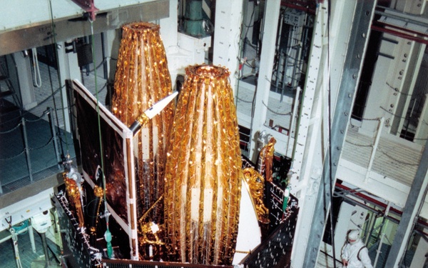 STS-70 payload preparations