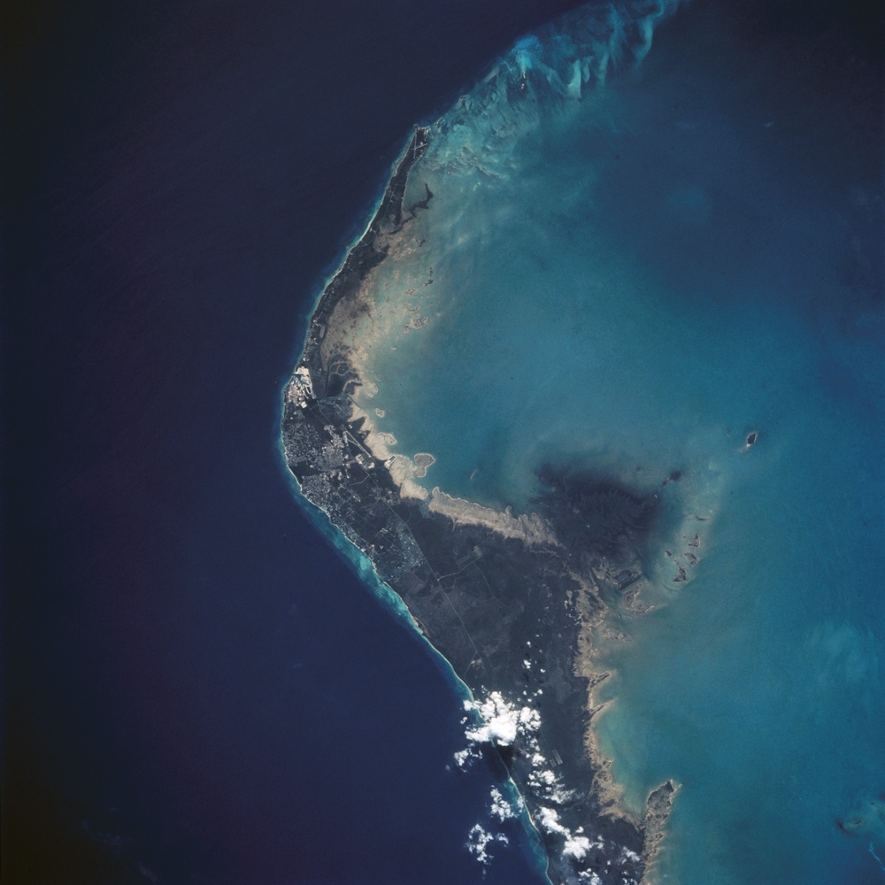 Earth observations taken from orbiter Discovery during STS-91 mission