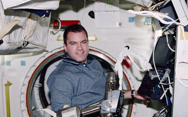 Richards with PGT in the orbiter middeck