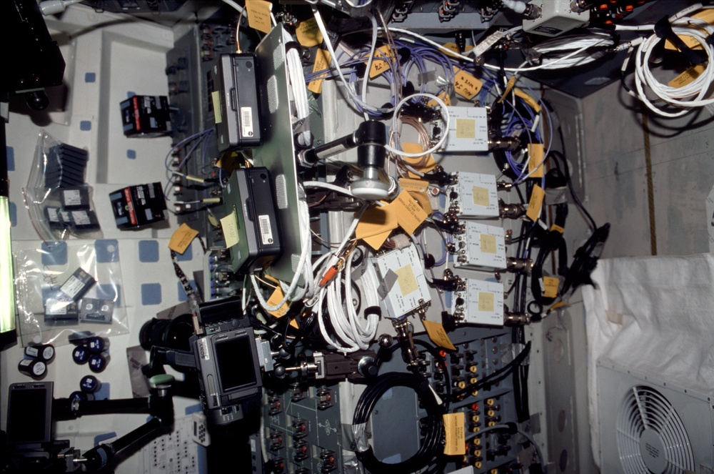 Assorted cables and cameras on the Atlantis middeck