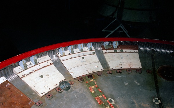 ZERO-G - SPACESUITS - MSC