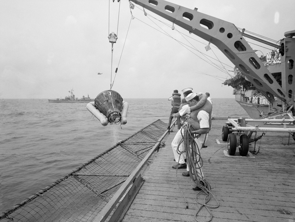 Gemini 8 spacecraft hoisted aboard the U.S.S. Leonard F. Mason