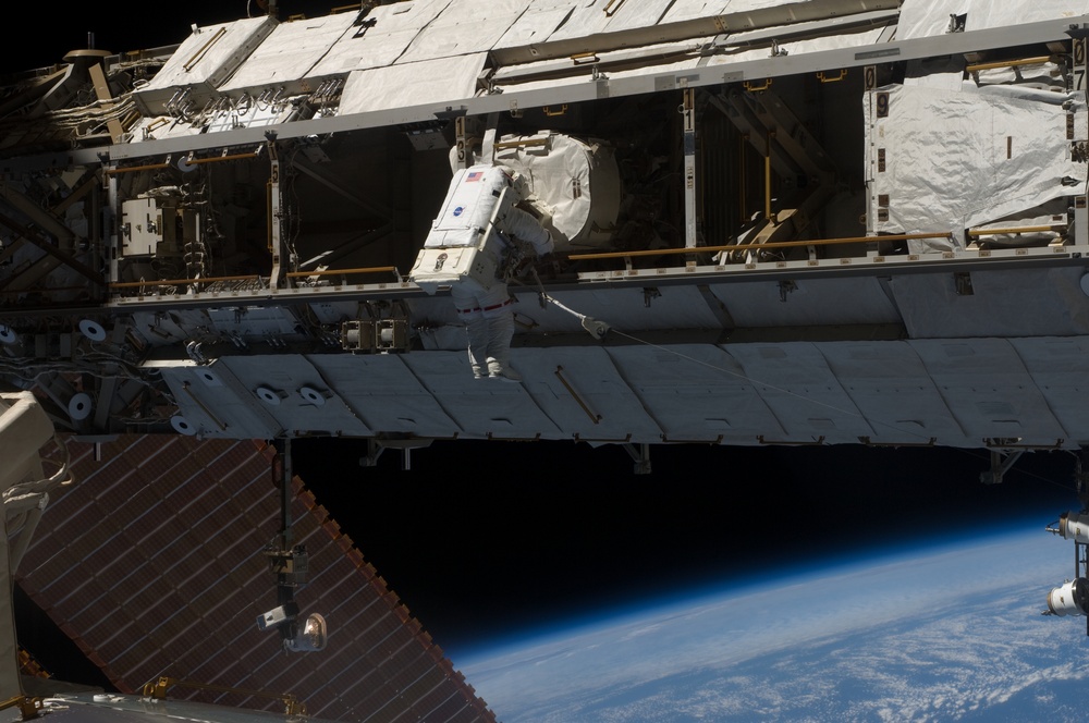 STS-119 EVA 3 GAT S1 Truss  Flex Hose Rotary Coupler FHRC P-Clamp Release