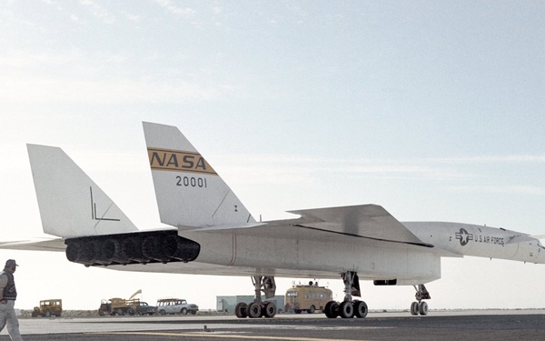 XB-70A on ramp