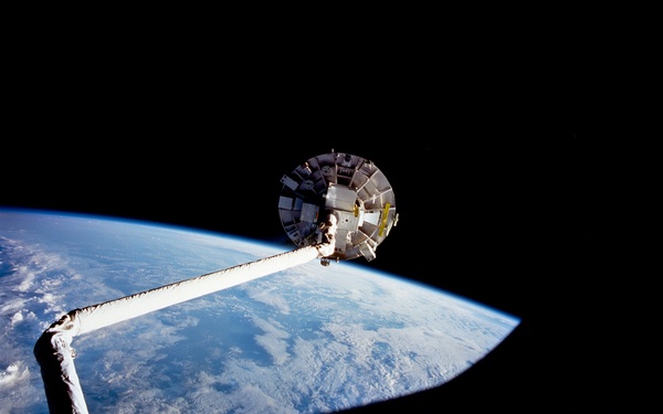 WSF, deploy from the payload bay