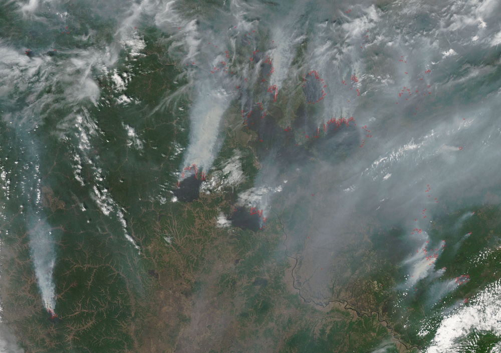 Fires in Russia and China near the Amur River: Natural Hazards