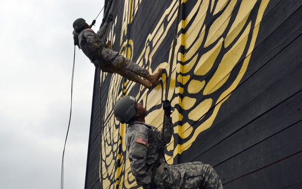 Air assault school helps shape Army’s future