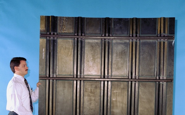 Five stringer crown panel