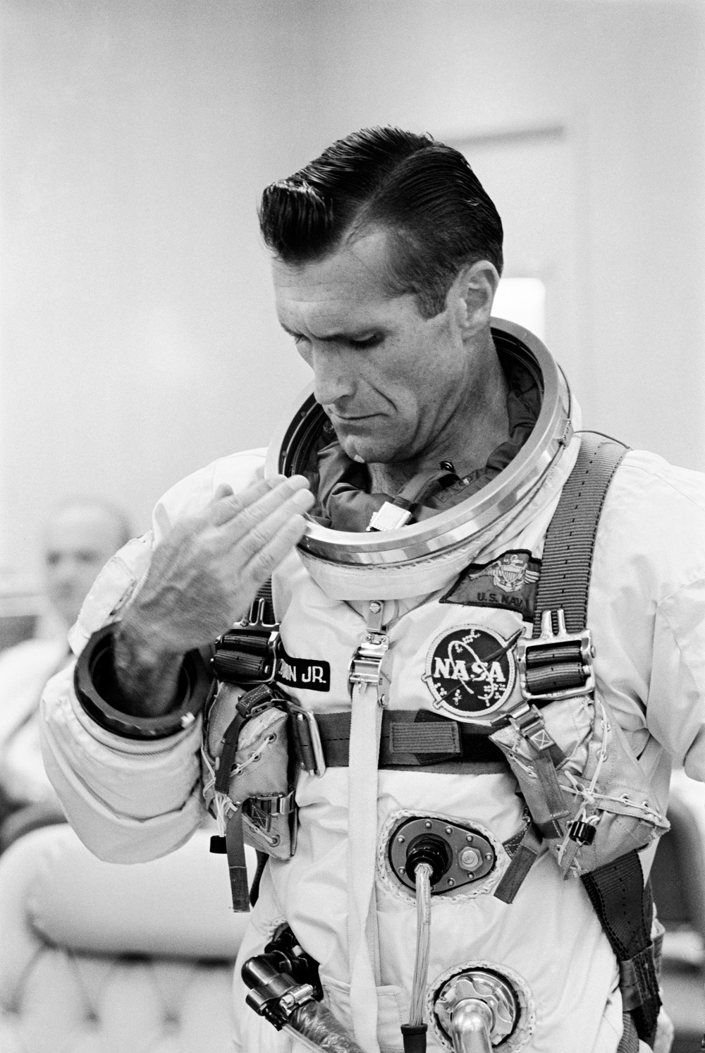 GORDON, RICHARD F., ASTRONAUT - MISC. - GT-11