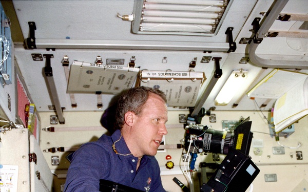 Jones films with the IMAX Camera in Zvezda SM
