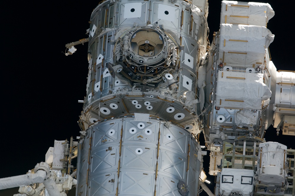 Fly-around view of the ISS by the STS-127 crew