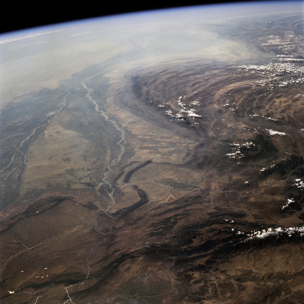 Earth observations during STS-66