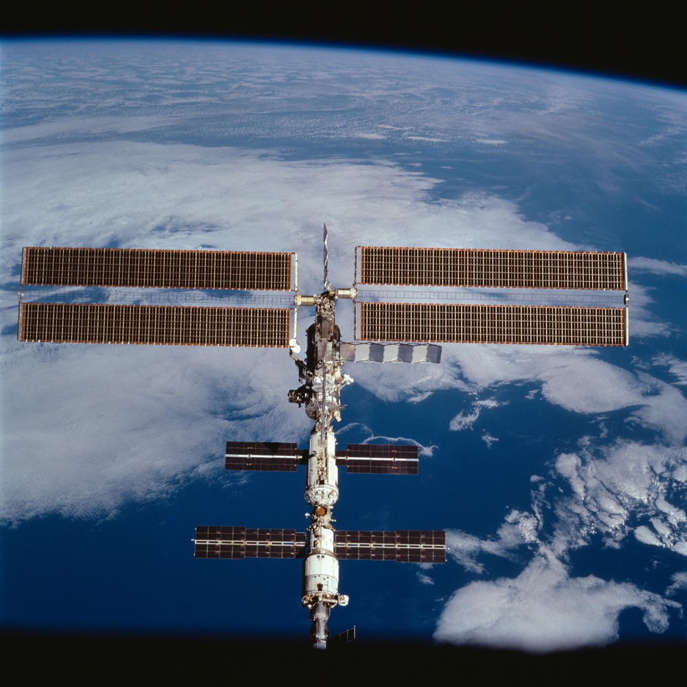 Zenith view of the ISS taken during the final flyaround of the STS-100 mission