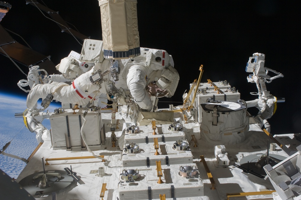 Marshburn during EVA-5