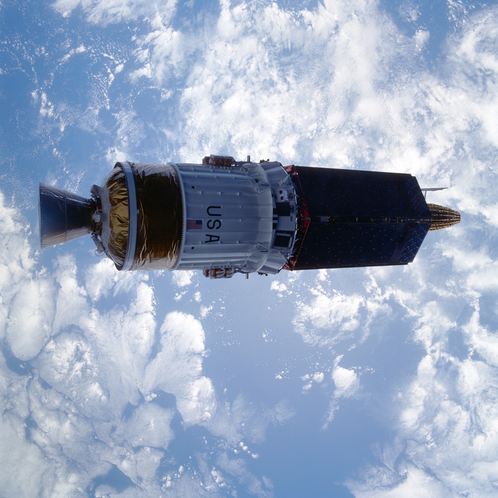 TDRS-E in the payload bay of Atlantis and deployed