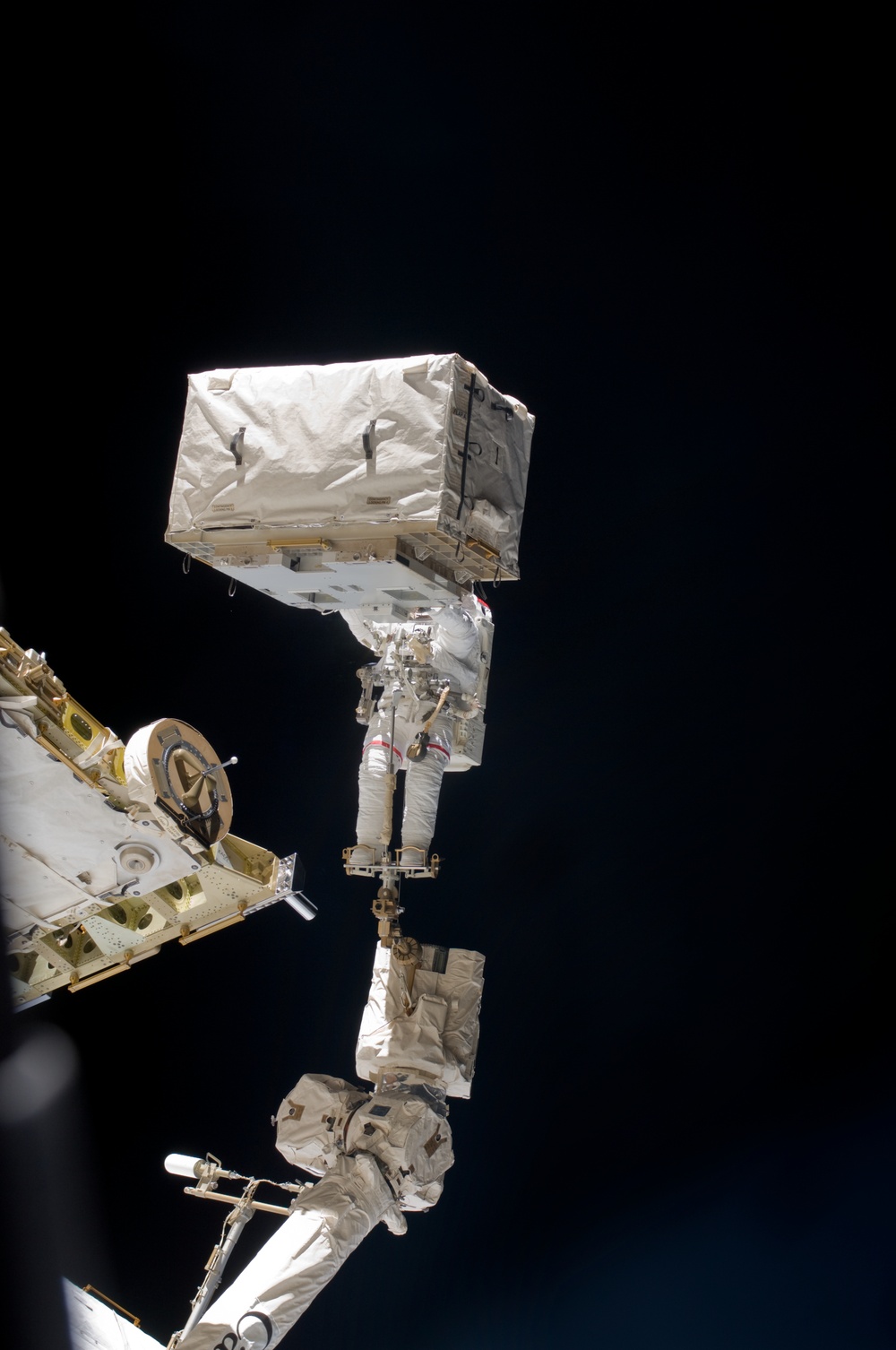 Stefanyshyn-Piper during EVA 1