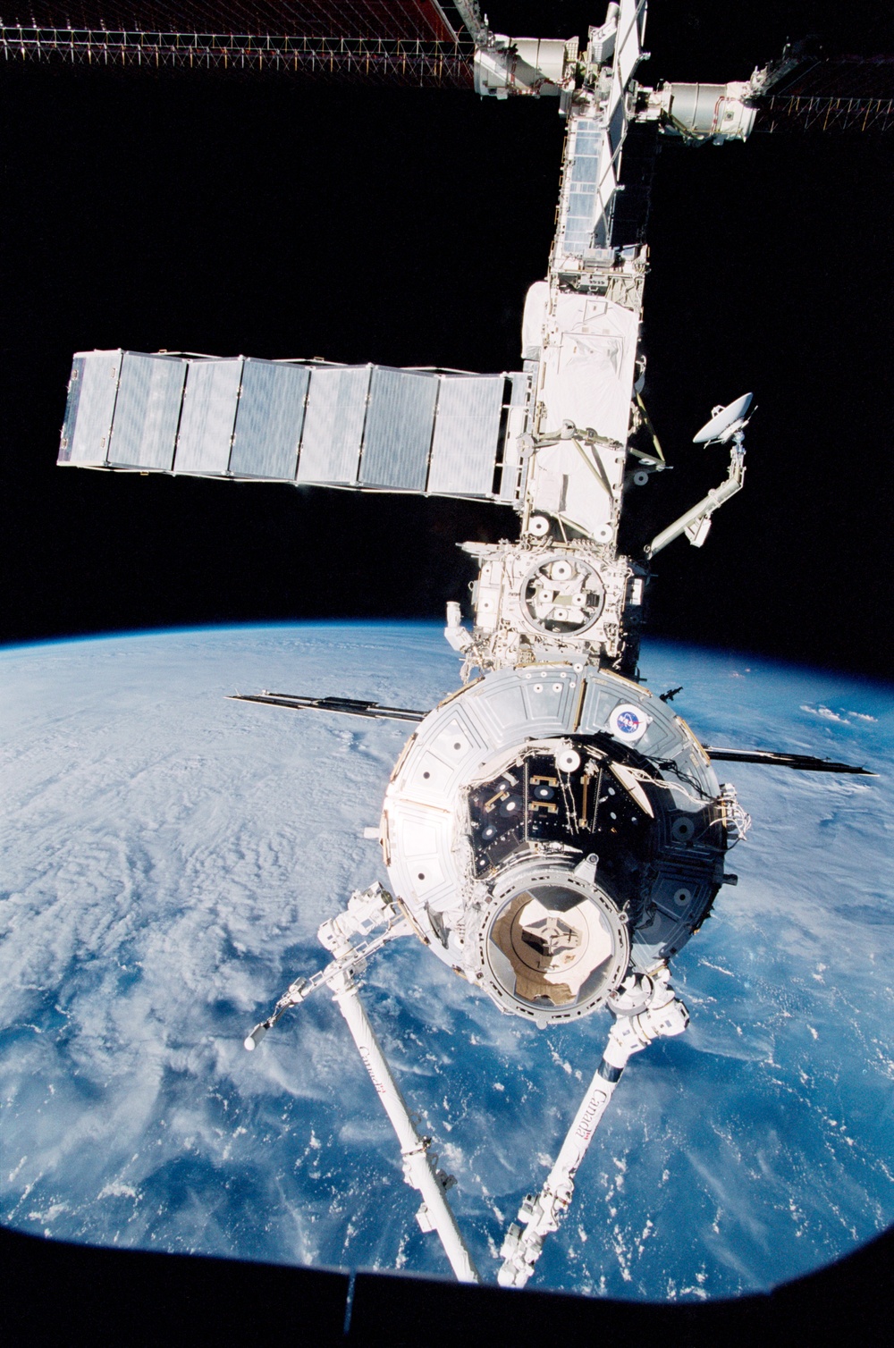 View of the ISS taken during final flyaround of STS-100