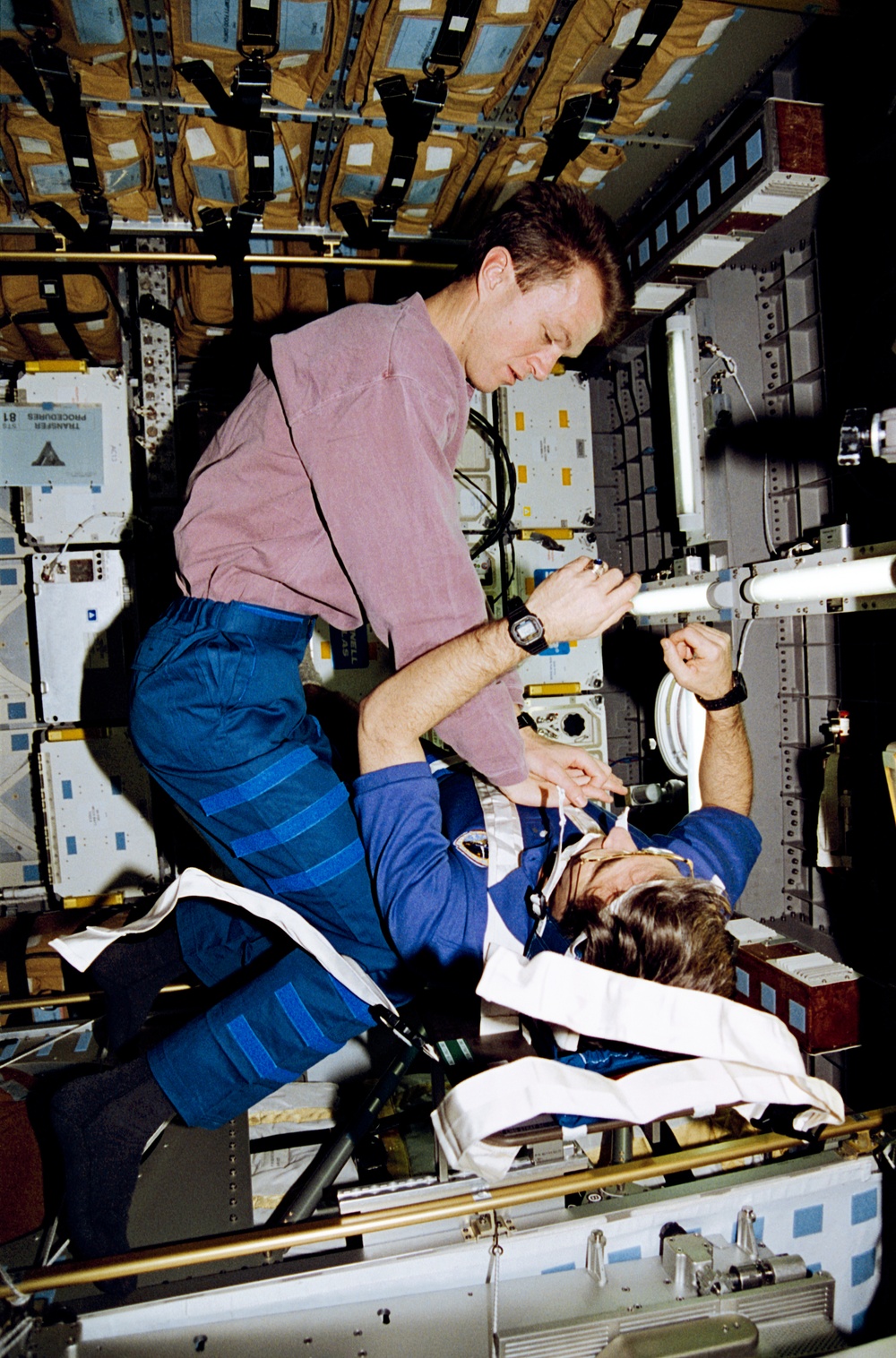RME 1327 - Crew Medical Restraint System (CMRS)