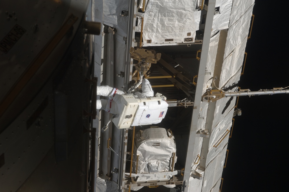 STS-11919 EVA 2 APFR and P1 Worksite Setup OPS