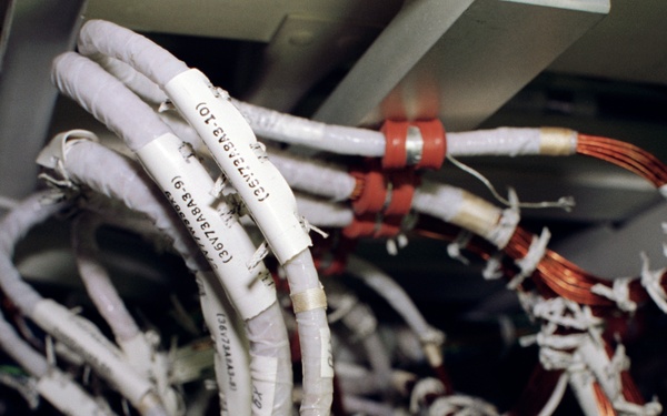 Documentation of the flight deck Orbit Station hardware on Atlantis