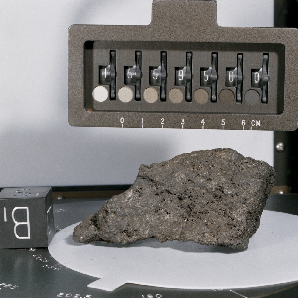 LUNAR SAMPLE - APOLLO 15 ROCK #15595 - BASALT