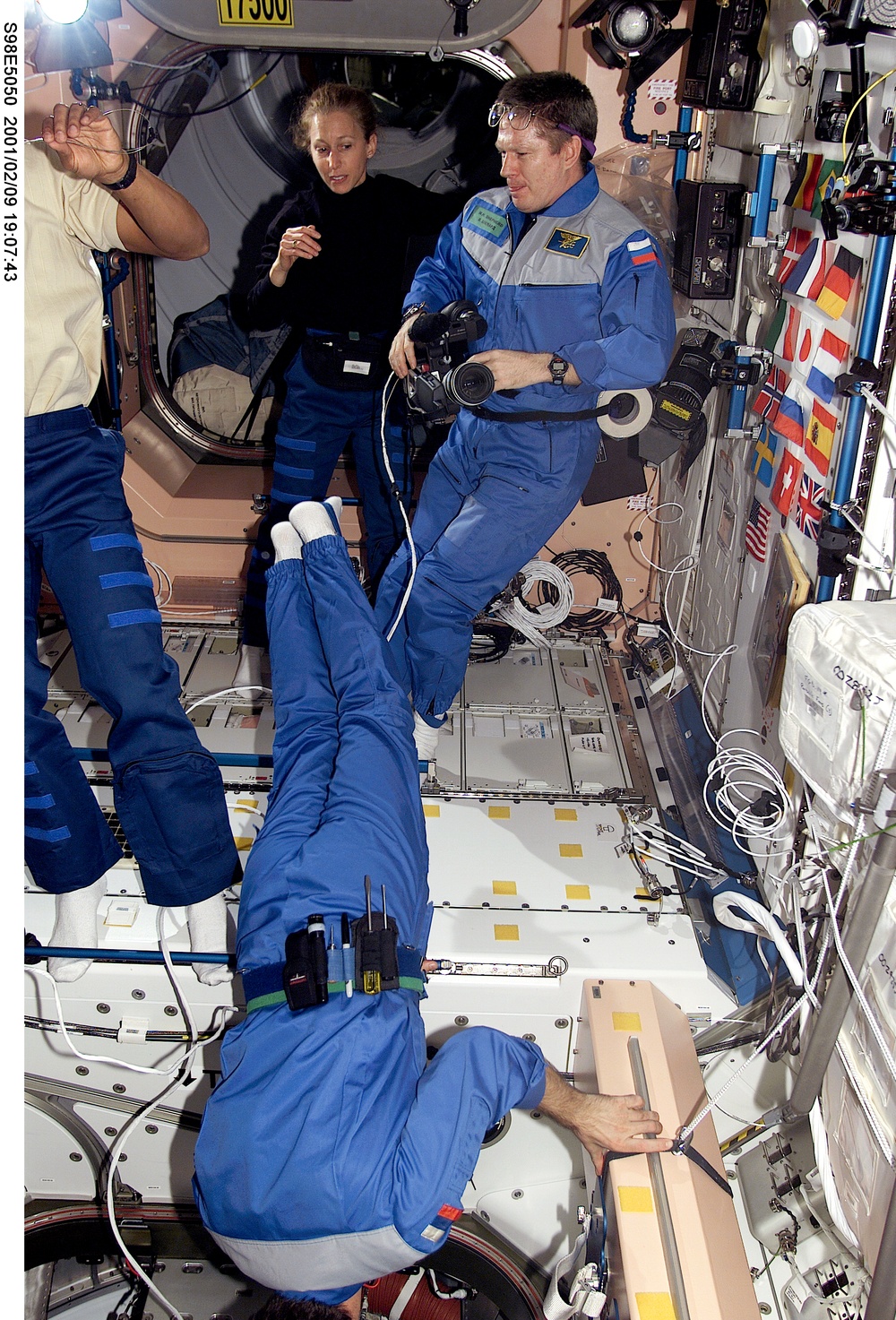 MS Ivins and Astronaut Shepherd in Node 1/Unity module