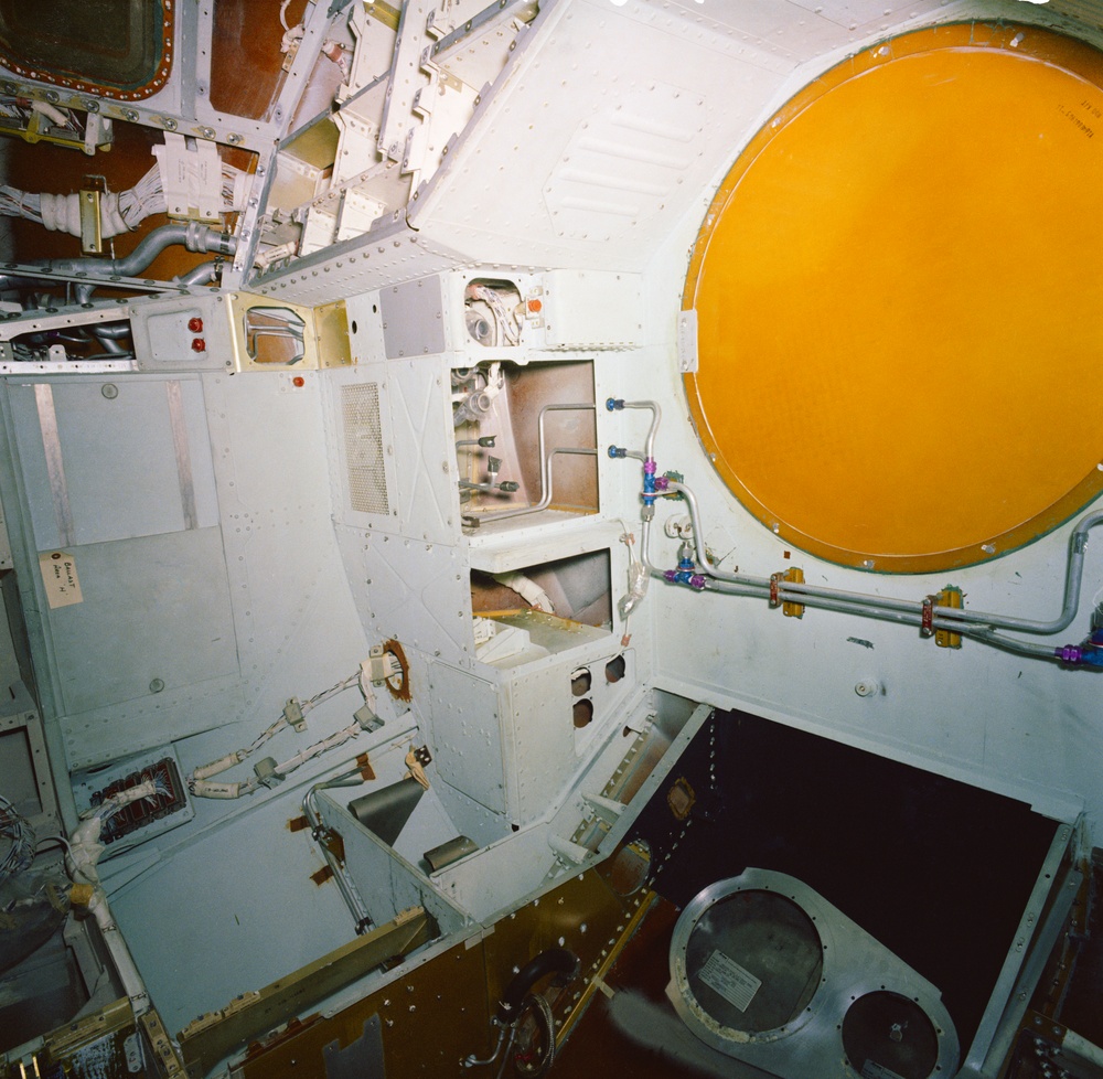 CM 011 INSPECTION SHOTS WITH HEAT SHIELD