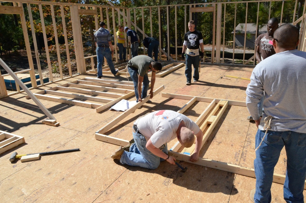 50th Signal Brigade aids Habitat for Humanity