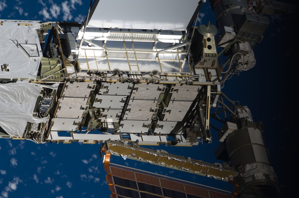 Fly-around view of the ISS by the STS-127 crew