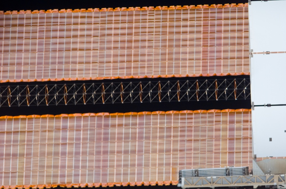 ISS during approach of the STS-115 Space Shuttle Atlantis