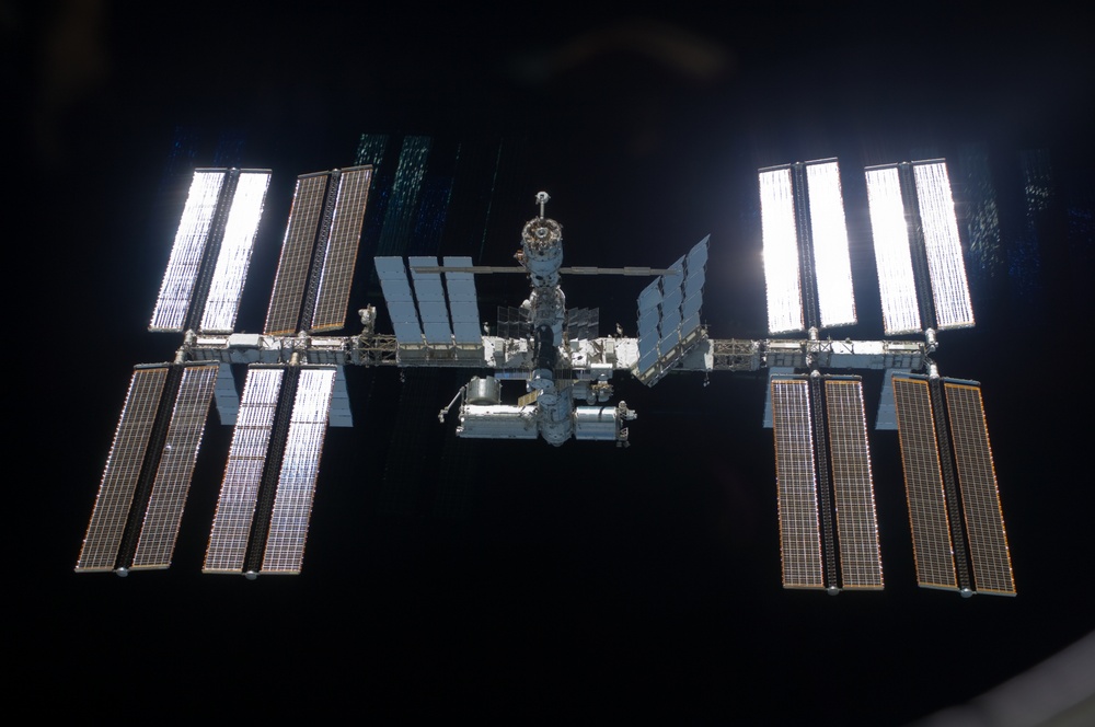 ISS Flyaround views from STS-119