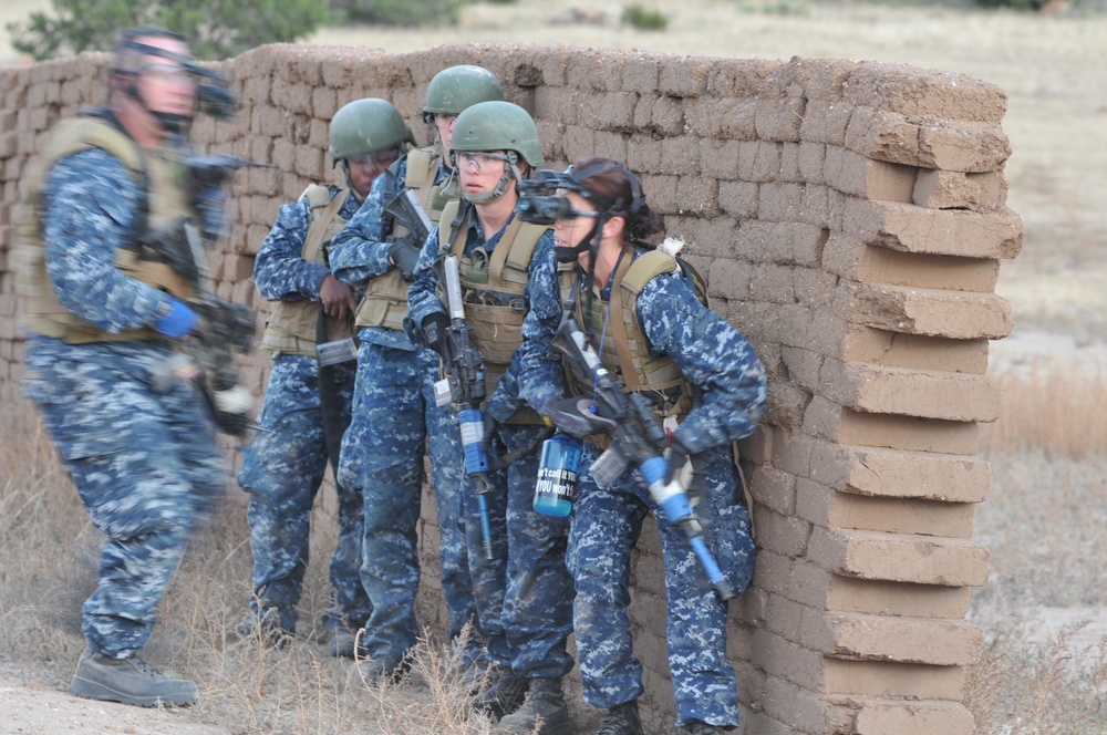 Fort Carson sailors receive combat training