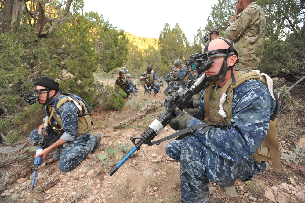 Fort Carson sailors receive combat training