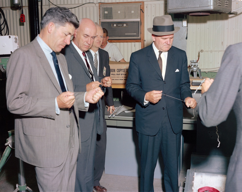 PERSONNEL - WEBB, JAMES, GILRUTH, ROBERT &amp; HALABY, NAJEEB - LANE WELLS BLDG. - TX