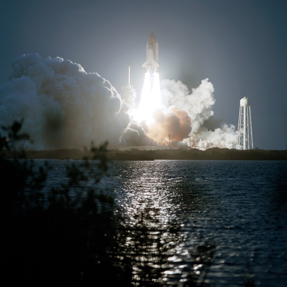 View of the launch of Endeavour which began the STS-108 mission