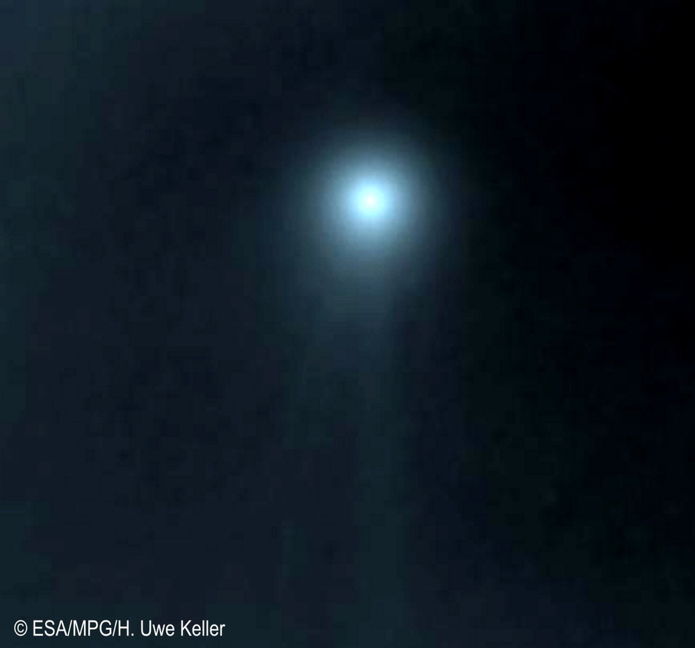 Comet C/2002 T7 LINEAR