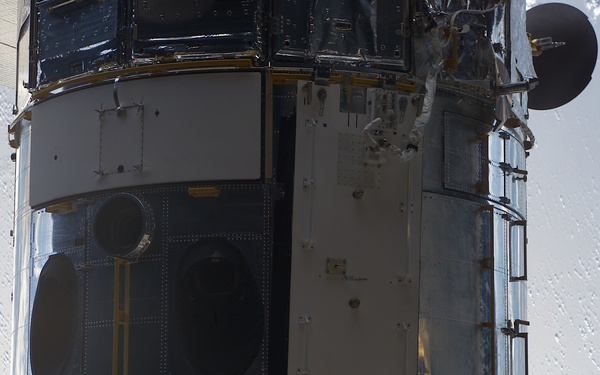 -V3 plane on the Hubble Space Telescope