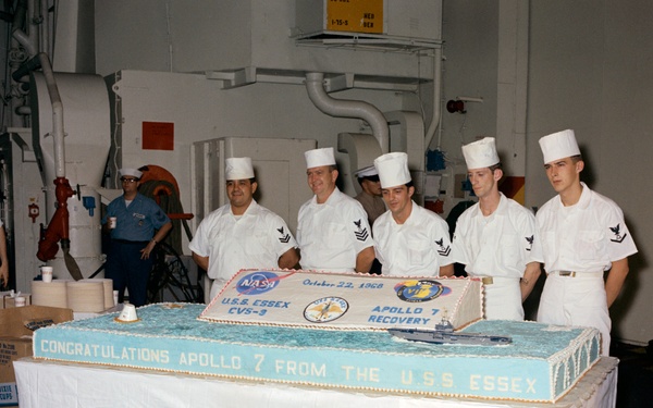 RECOVERY -  APOLLO 7 RECEPTION