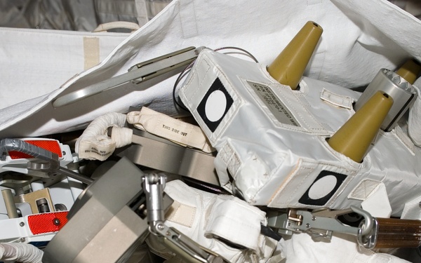 View EVA tethers and WIFs taken during STS-121 / Expedition 13 joint operations