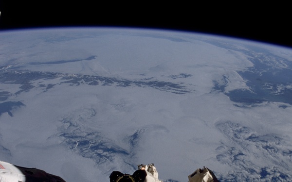 MS Walheim uses a PGT during the first EVA of STS-110