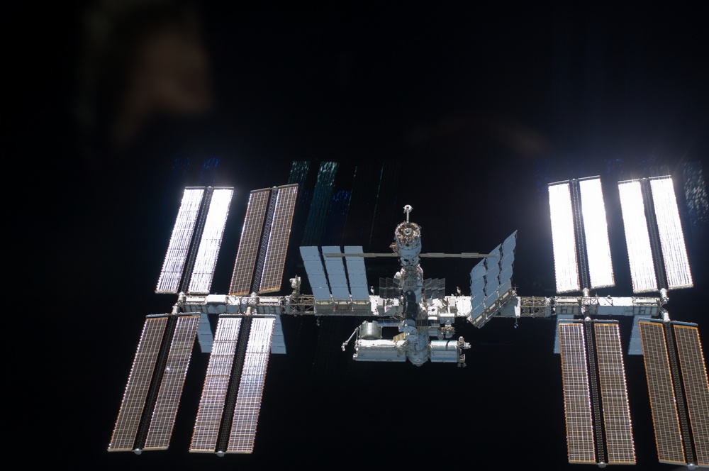 ISS Flyaround views from STS-119