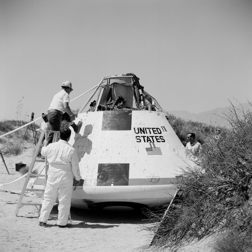 APOLLO BOILERPLATE 22- LAUNCH ESCAPE SYSTEM (LES) TEST - NM