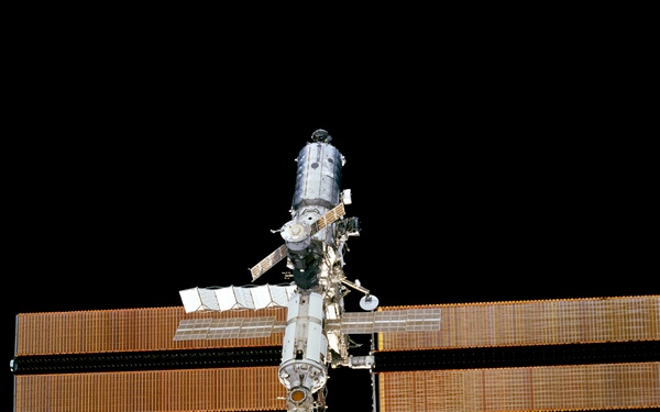 Fly-around views of ISS during STS-102